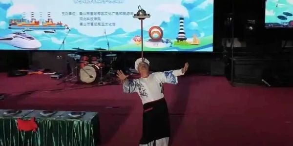 6666666.jpg 河北科技学院举办“畅游曹妃甸 文旅新体验”非遗文化进校园文艺晚会 第 6 张