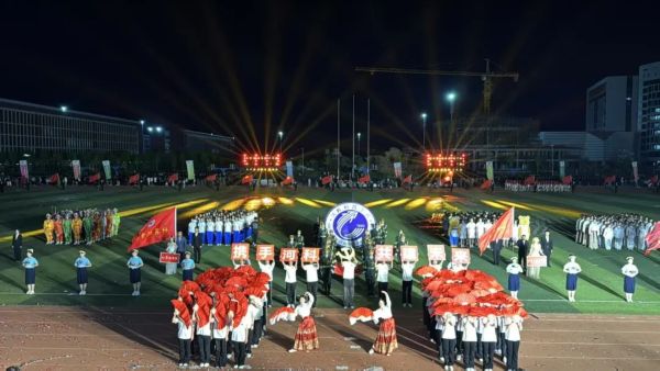 体育强国扬斗争 凝心聚力谱新篇 || 河北科技学院第三十六届体育文化节暨2025年春季运动会顺利开幕 第 26 张