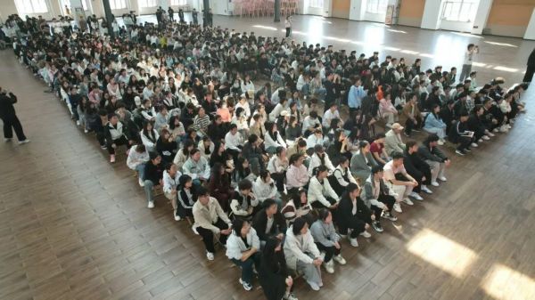 “一站式”学生社区 || 河北科技学院举办学术科技、创新创业等四大类竞赛宣讲会暨经验分享会 第 9 张