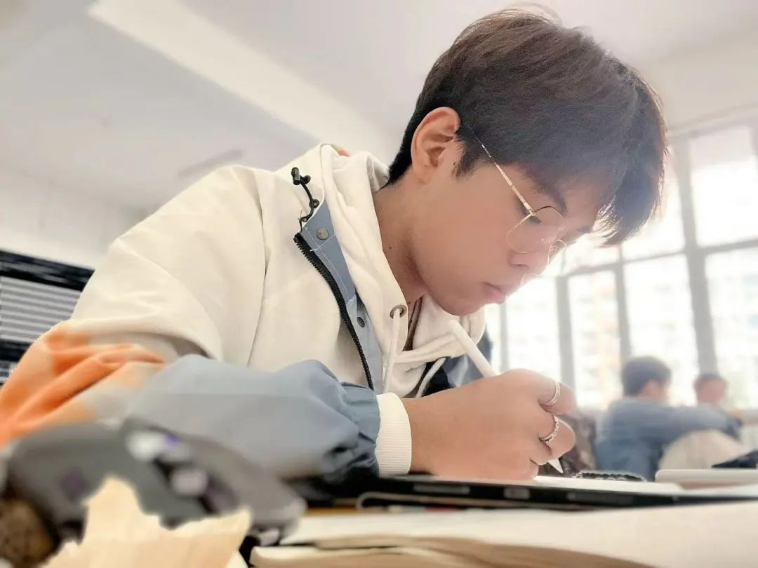 奋楫研海 上岸凯旋 ‖ 河北科技学院2024届优秀毕业生风采展示（三） 第 1 张