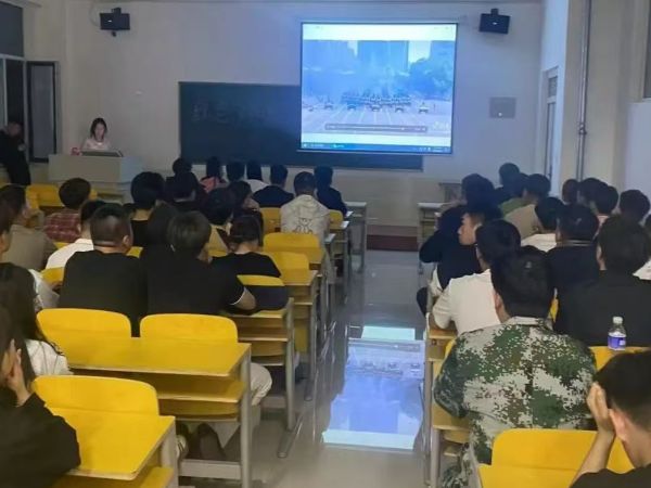 国家奖学金获得者专访：王佳帅——向下扎根，向上生长 第 3 张