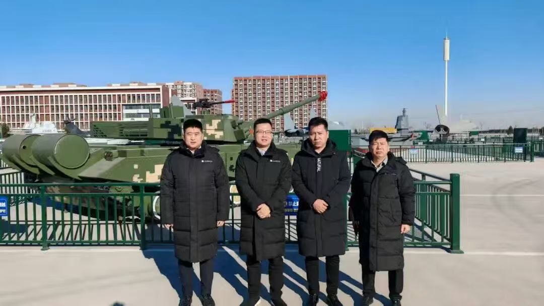 重磅：军事模型入校园！ 河北科技学院爱国主义教育研学基地、共建汽车主题公园研学基地揭牌 第 18 张